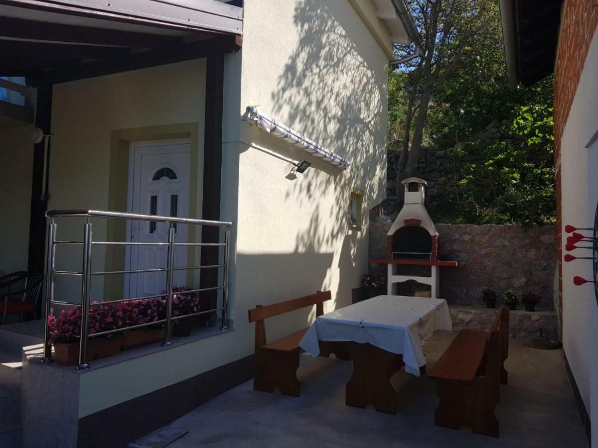 Holiday Home Rudelic Lukovo Sugarje Exterior photo
